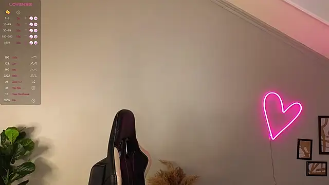 Wild Wonders online show from 03/21/25, 04:07