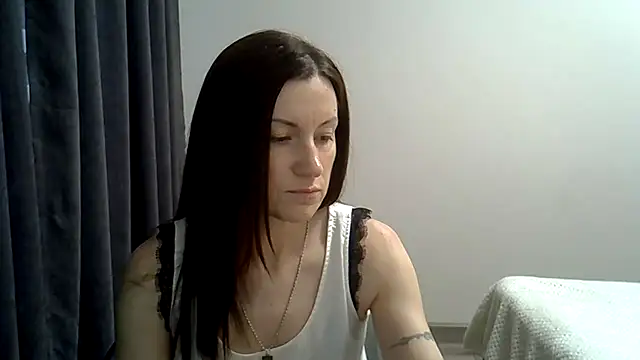 Snapshot of jainesummer chatting on 12/16/24, 09:46 jainesummer online show from 12/16/24, 09:46