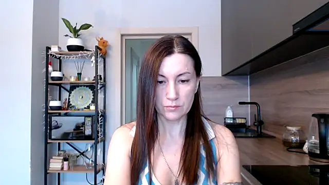 Snapshot of jainesummer chatting on 02/18/25, 07:21 jainesummer online show from 02/18/25, 07:21