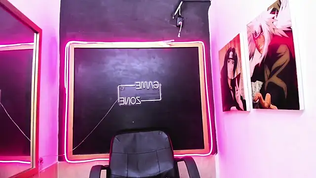 Isabella stanford2 online show from 10/08/25, 10:18