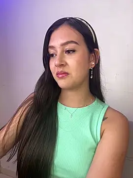 Snapshot of kanne_mia chatting on 02/27/25, 07:04 kanne mia online show from 02/27/25, 07:04