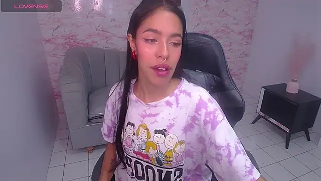 Snapshot of stephania_t chatting on 01/04/25, 03:18 stephania t online show from 01/04/25, 03:18