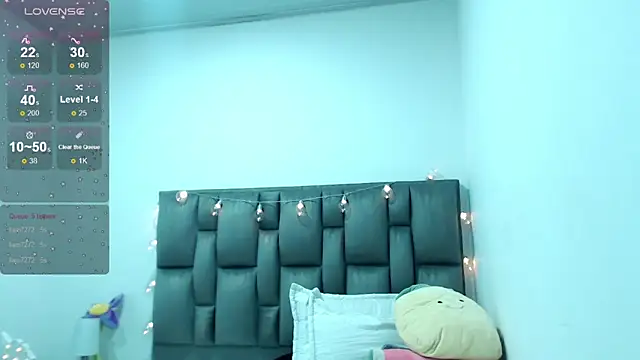 Snapshot of julz_03 chatting on 12/09/24, 11:24 julz 03 online show from 12/09/24, 11:24