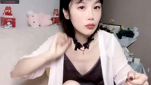 Snapshot of LaoSHI-999 chatting on 01/08/25, 10:48 LaoSHI-999 online show from 01/08/25, 10:48