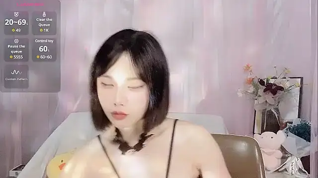 Snapshot of LaoSHI-999 chatting on 03/03/25, 11:03 LaoSHI-999 online show from 03/03/25, 11:03