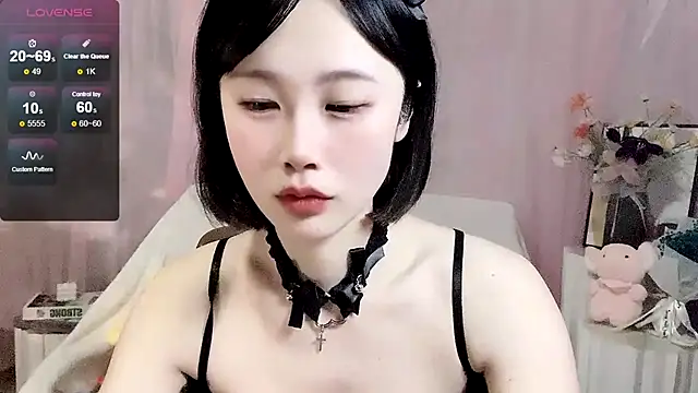 Snapshot of LaoSHI-999 chatting on 03/09/25, 11:03 LaoSHI-999 online show from 03/09/25, 11:03