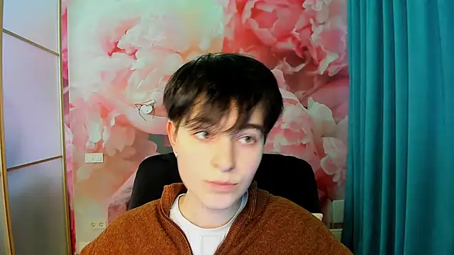 EmiliaYours online show from 12/03/24, 01:21