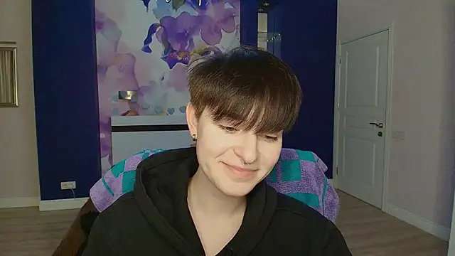 EmiliaYours online show from 01/13/25, 05:02