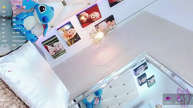 Snapshot of Niccolls_Princess chatting on 03/08/25, 04:12 Niccolls Princess online show from 03/08/25, 04:12