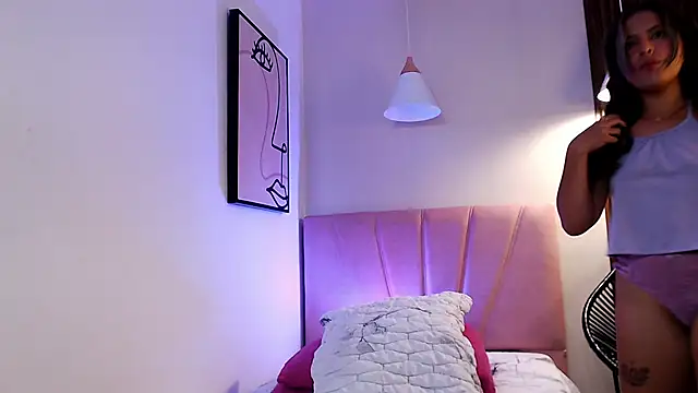 Sharlotte Milk online show from 02/05/25, 06:04