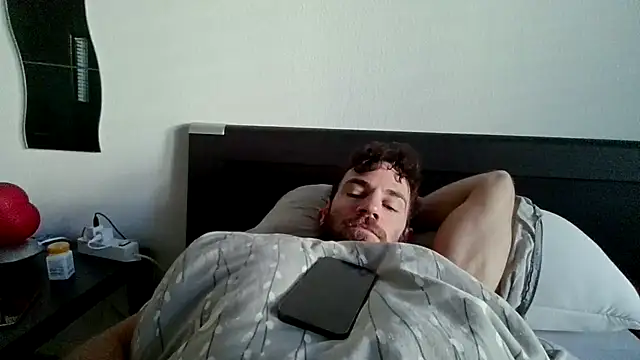 alpha-hunk online show from 10/07/25, 07:05