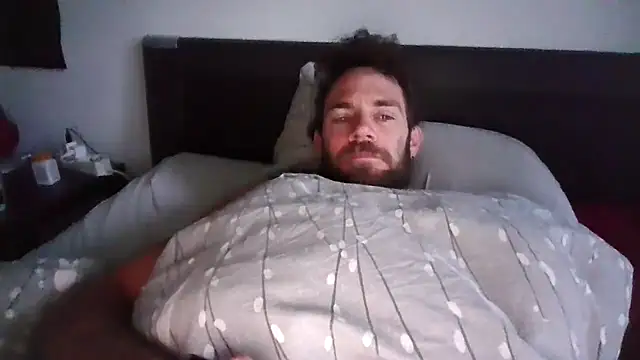 alpha-hunk online show from 10/10/25, 06:23