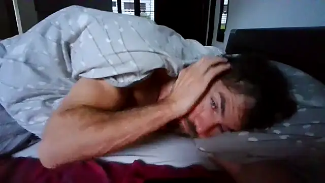 alpha-hunk online show from 10/21/25, 06:25