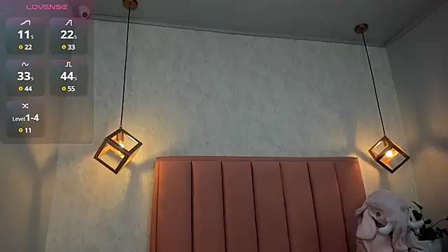 MAYROBERTSS online show from 01/17/25, 12:21