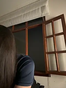 aurora divine online show from 11/03/25, 11:48