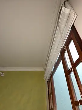 aurora divine online show from 11/09/25, 01:09