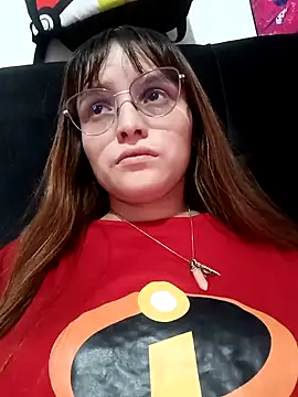 Snapshot of Lucyy-hess chatting on 12/11/24, 02:30 Lucyy-hess online show from 12/11/24, 02:30