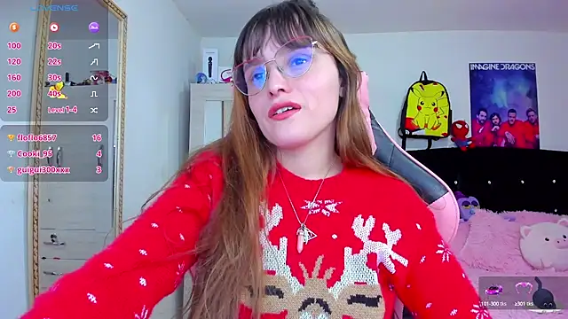 Snapshot of Lucyy-hess chatting on 12/12/24, 10:20 Lucyy-hess online show from 12/12/24, 10:20
