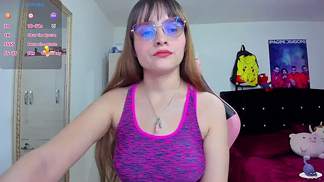 Snapshot of Lucyy-hess chatting on 01/13/25, 01:13 Lucyy-hess online show from 01/13/25, 01:13