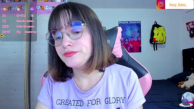 Snapshot of Lucyy-hess chatting on 10/22/25, 08:41 Lucyy-hess online show from 10/22/25, 08:41