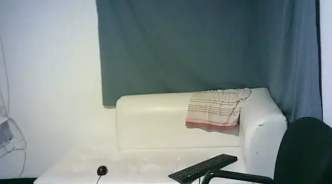 dani07- online show from 02/07/25, 07:06