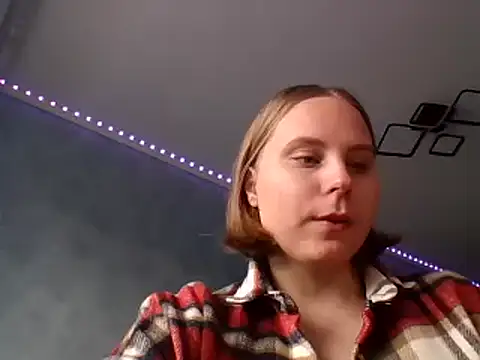 Thalia  Star online show from 12/16/24, 11:01