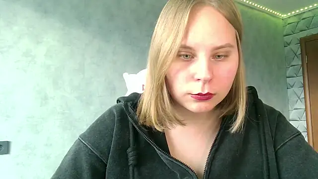 Thalia  Star online show from 01/26/25, 11:17