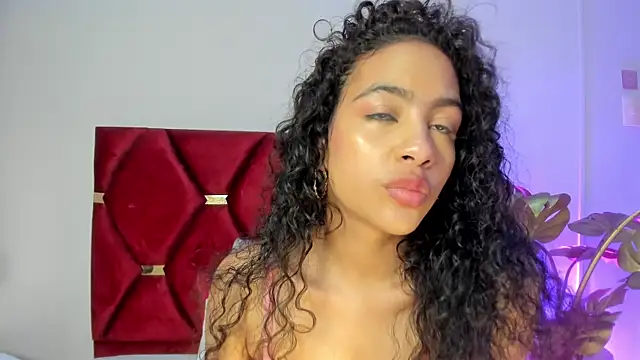 AntonellaHall  online show from 10/11/25, 12:36