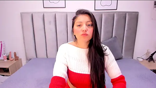 Emmy-Turnner online show from 09/12/25, 12:27