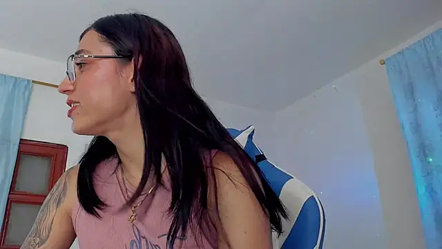 Snapshot of Camila_TransGirl chatting on 11/04/25, 06:51 Camila TransGirl online show from 11/04/25, 06:51