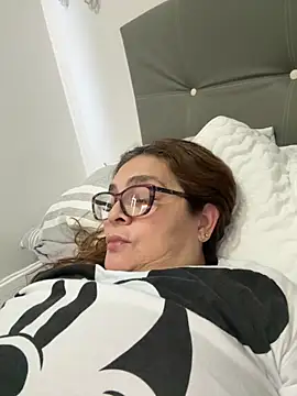 AntonellaAlondra4 online show from 10/07/25, 11:51