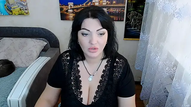 Lady Boom Wild  online show from 10/13/25, 10:04