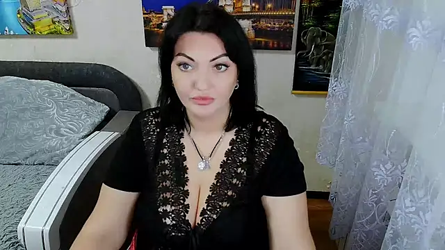 Lady Boom Wild  online show from 10/15/25, 03:56