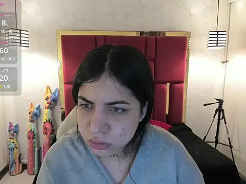 Violet m online show from 10/13/25, 11:54