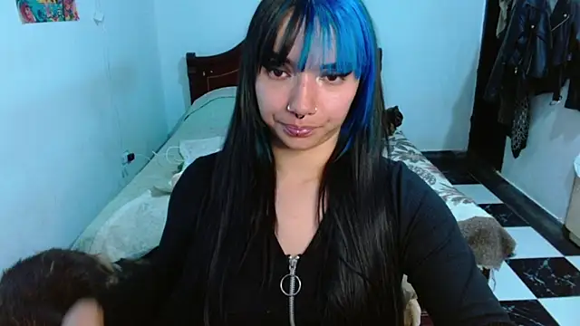 Snapshot of Veronica_Goddes chatting on 10/24/25, 08:33 Veronica Goddes online show from 10/24/25, 08:33