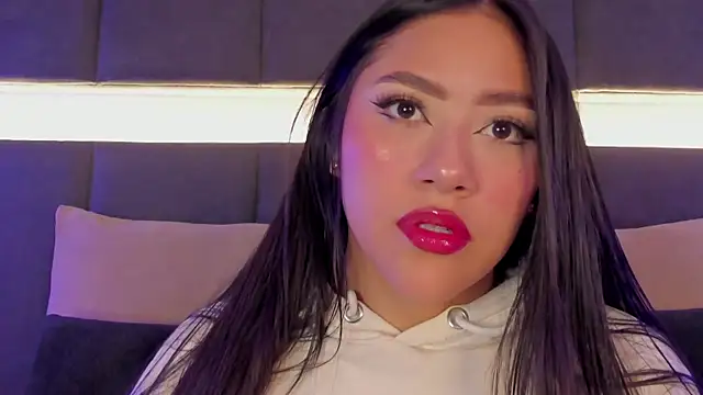 nicolle pierce online show from 01/30/25, 12:48