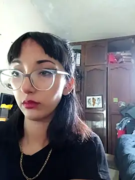 Snapshot of HighLilith chatting on 01/21/25, 10:41 HighLilith online show from 01/21/25, 10:41