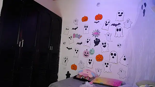 abby tgn online show from 10/31/25, 11:33