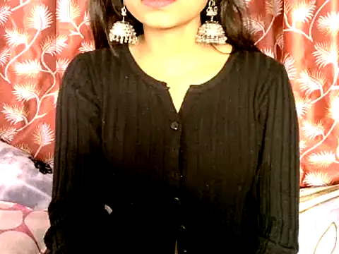 Snapshot of Sanjana_Gupta chatting on 12/18/24, 01:23 Sanjana Gupta online show from 12/18/24, 01:23