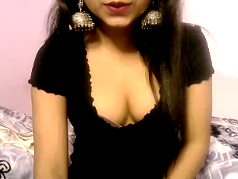 Snapshot of Sanjana_Gupta chatting on 01/10/25, 06:42 Sanjana Gupta online show from 01/10/25, 06:42