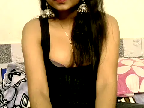 Snapshot of Sanjana_Gupta chatting on 02/06/25, 07:13 Sanjana Gupta online show from 02/06/25, 07:13