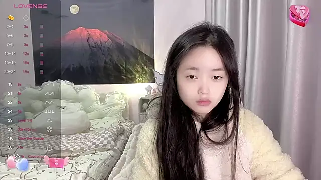 Mia-6688 online show from 01/14/25, 10:38