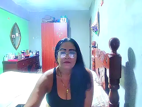 Snapshot of rosi_pamela chatting on 12/09/24, 09:26 rosi pamela online show from 12/09/24, 09:26