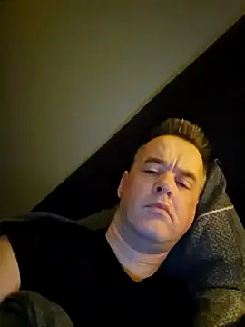 Snapshot of Hectorthyssen1 chatting on 01/02/25, 08:49 Hectorthyssen1 online show from 01/02/25, 08:49