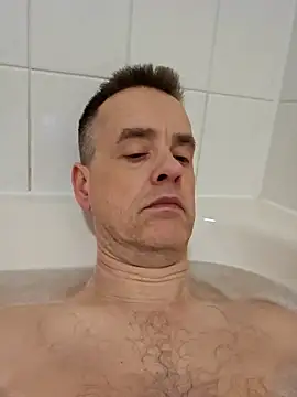 Snapshot of Hectorthyssen1 chatting on 01/27/25, 07:56 Hectorthyssen1 online show from 01/27/25, 07:56