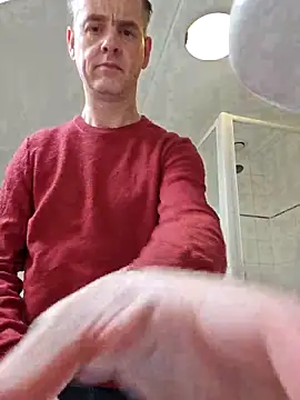 Snapshot of Hectorthyssen1 chatting on 02/28/25, 03:59 Hectorthyssen1 online show from 02/28/25, 03:59