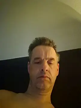 Snapshot of Hectorthyssen1 chatting on 03/02/25, 09:21 Hectorthyssen1 online show from 03/02/25, 09:21