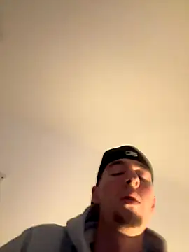 MikesWood21 online show from 10/12/25, 11:15