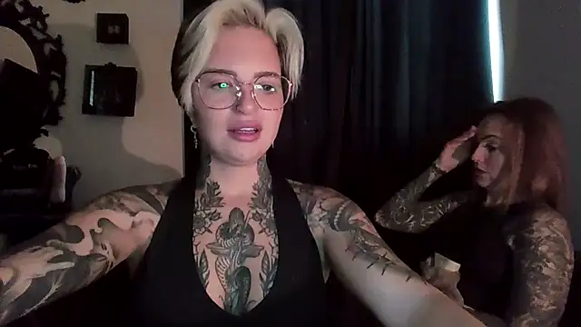 Alexandersonxo online show from 10/12/25, 10:47