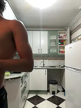 Snapshot of Ryan-hot chatting on 02/09/25, 03:53 Ryan-hot online show from 02/09/25, 03:53